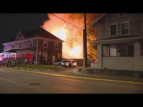 2 families displaced, 3 homes significantly damaged in near north Indy fire