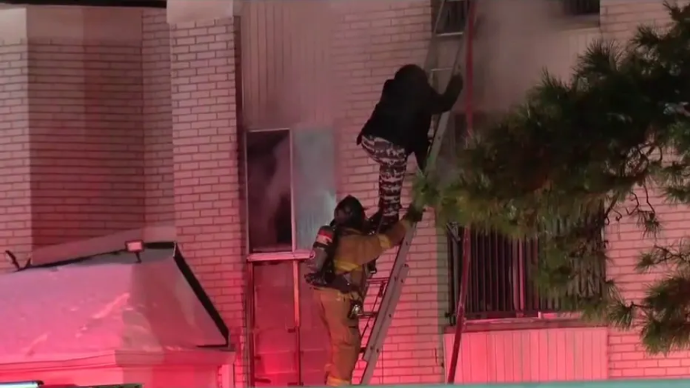 Firefighters rescue multiple residents from burning Southfield apartment