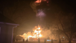 VIDEO: Iowa petroleum plant catches fire, causes explosions and evacuations
